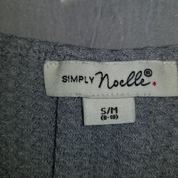 Simply Noelle studded tunic - Picture 3 of 8